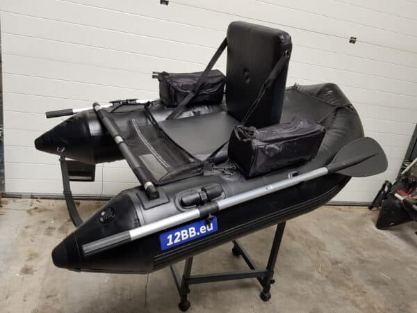 12BB - Belly Boat, type STEALTH met opblaasbare zitting&bodem en peddels