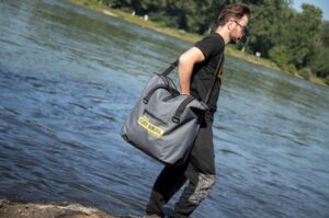 Black cat 50l Sling Bag